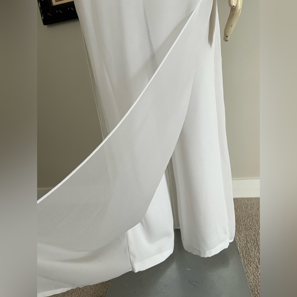 BCBGMAXAZRIA Josselyn Halter Jumpsuit – White | Size 0 - Picture 6 of 16